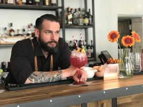 inhaber-bar-cocktail03-monbonheur